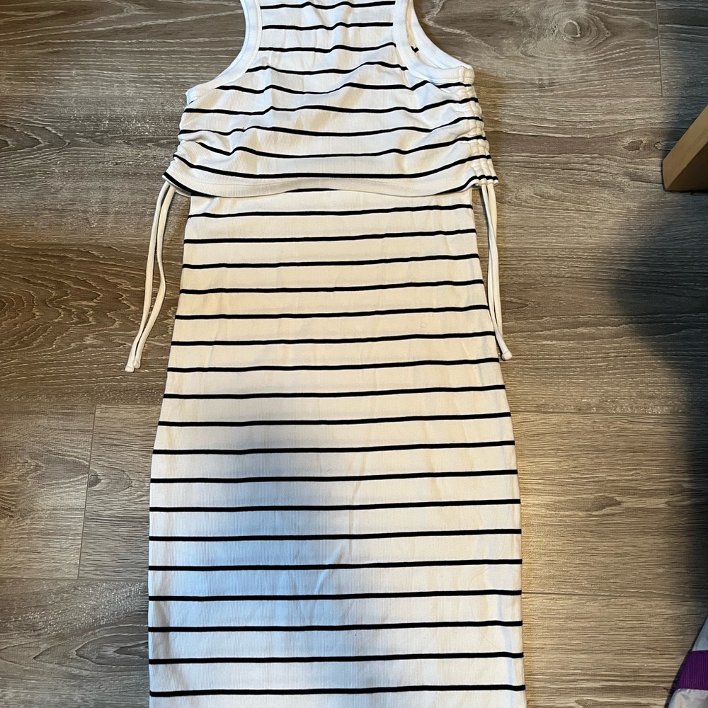 Nursing White and Black Striped Sleeveless Midi Dress - Picture 2 of 4